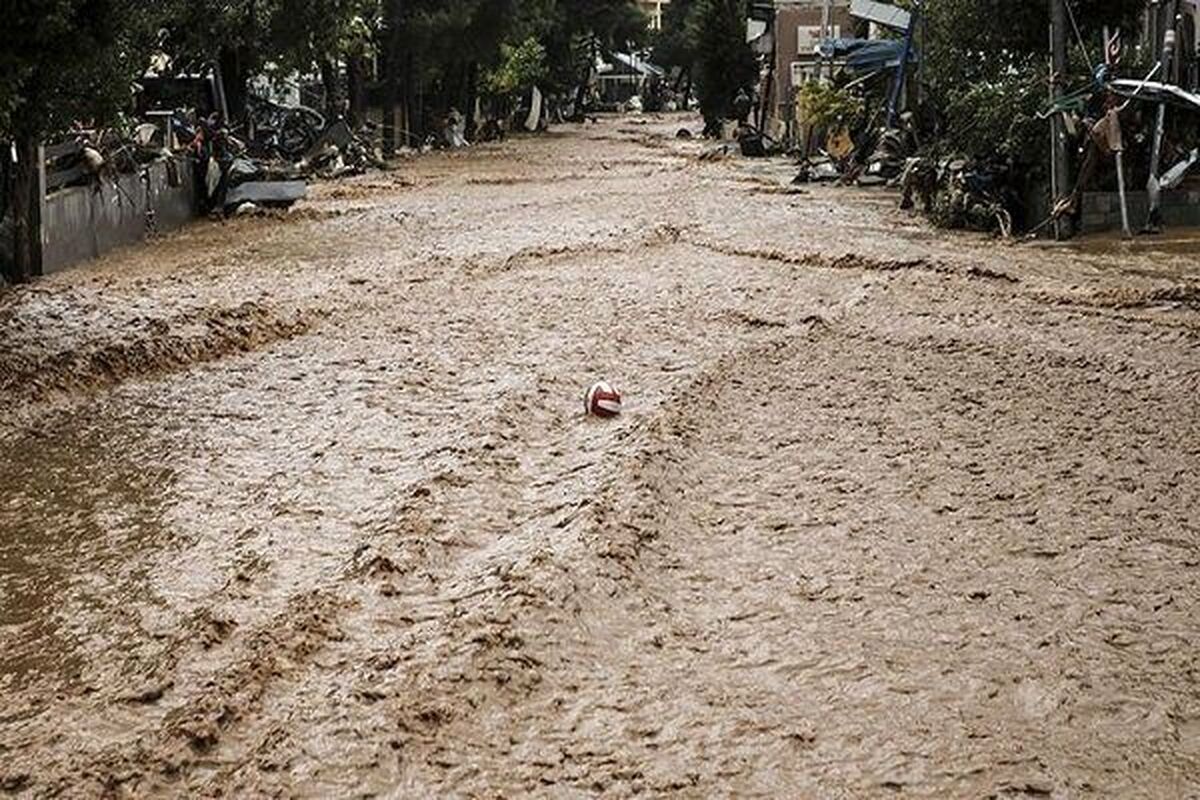 سیل دوباره در فشم تهران یک کشته و 4 مصدوم برجای گذاشت