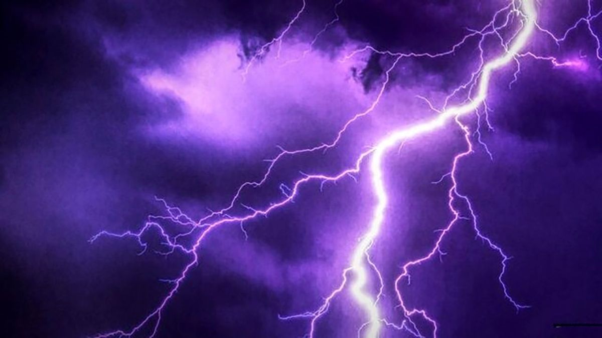 برخورد صاعقه به کاخ سفید تعدادی مجروح برجا گذاشت + ویدئو