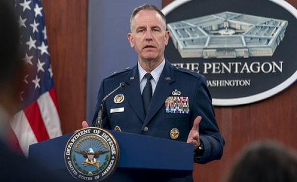 سخنگوی پنتاگون: 2 حمله جداگانه به 2 تاسیسات در شرق سوریه انجام دادیم | پهپادی که تاسیسات ما در دیرالزور سوریه را هدف قرار داد، ایرانی بود | ایران از شبه نظامیانی که به آمریکایی‌ها حمله کردند، حمایت می‌کند