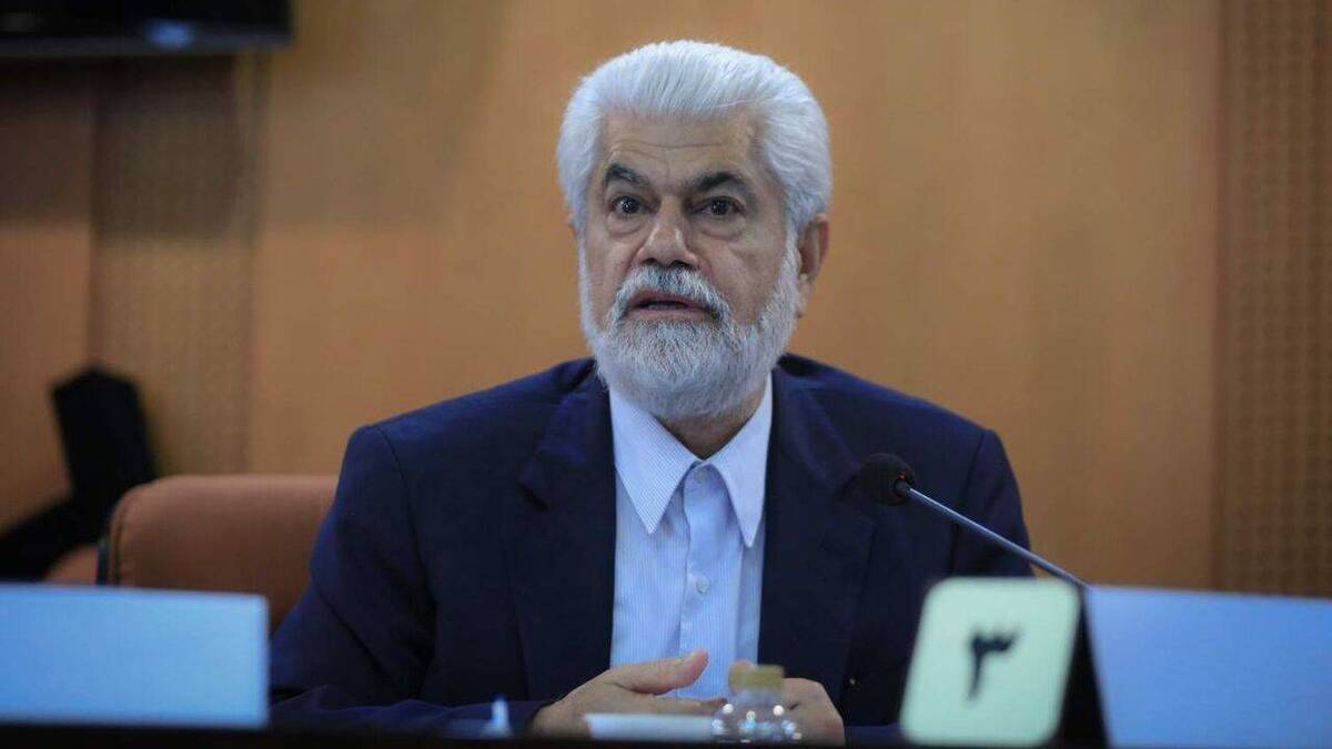 کنایه سنگین به دولت ابراهیم رئیسی | نماینده زاهدان: این دولت روی دولت روحانی را سفید می‌کند! + ویدئو